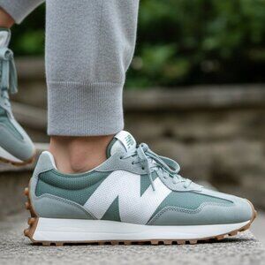 NEW BALANCE 327 Unisex Casual Sneakers Shoes Green with White various sizes